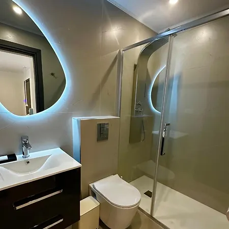 Erics Apartment