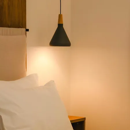 Erics Apartment *